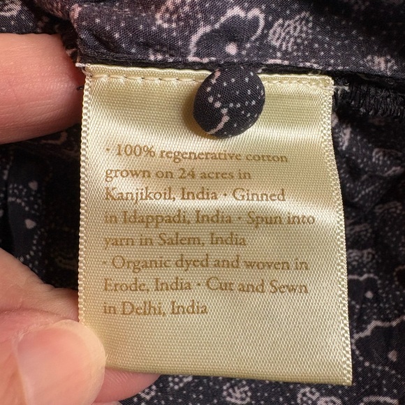 Christy Dawn- The Sydney Blouse in Print Gingko Black. Size M - Picture 7 of 10